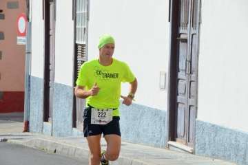 Nueva victoria de Rubén Palomeque en los 10 Km. Urbanos Ciudad de Telde (Foto Francisco Javier Santana y TA)